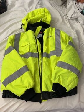 High-Visibility Yellow Reflective Performance Safety Jacket - Men